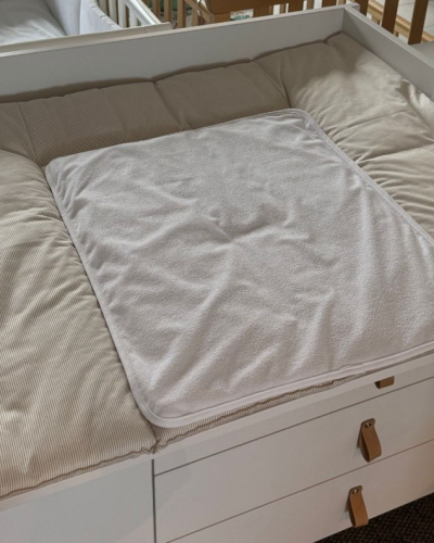 Yappy NatureSand II changing pad + 2 sheets waterproof (72 x 80cm)